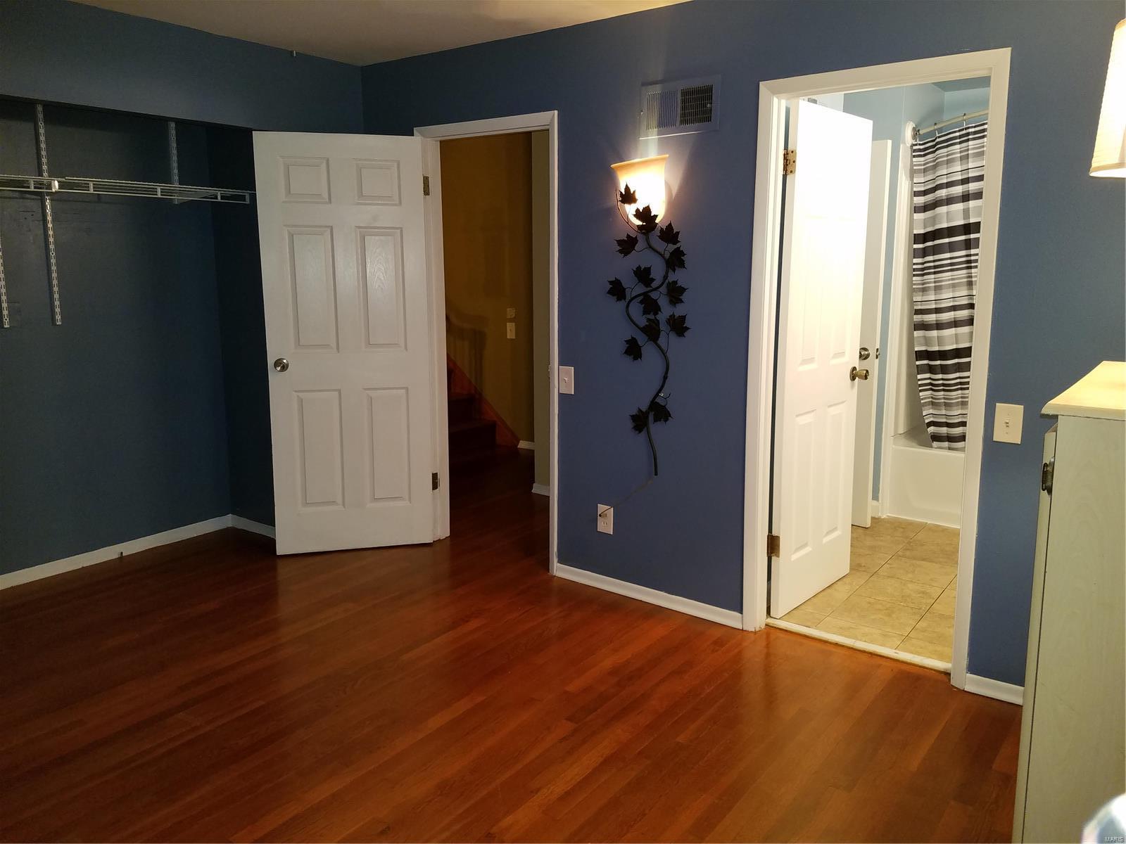 2205 Derhake Road Florissant, MO 63033 - Photo 11 of 15 Gallery Image 11