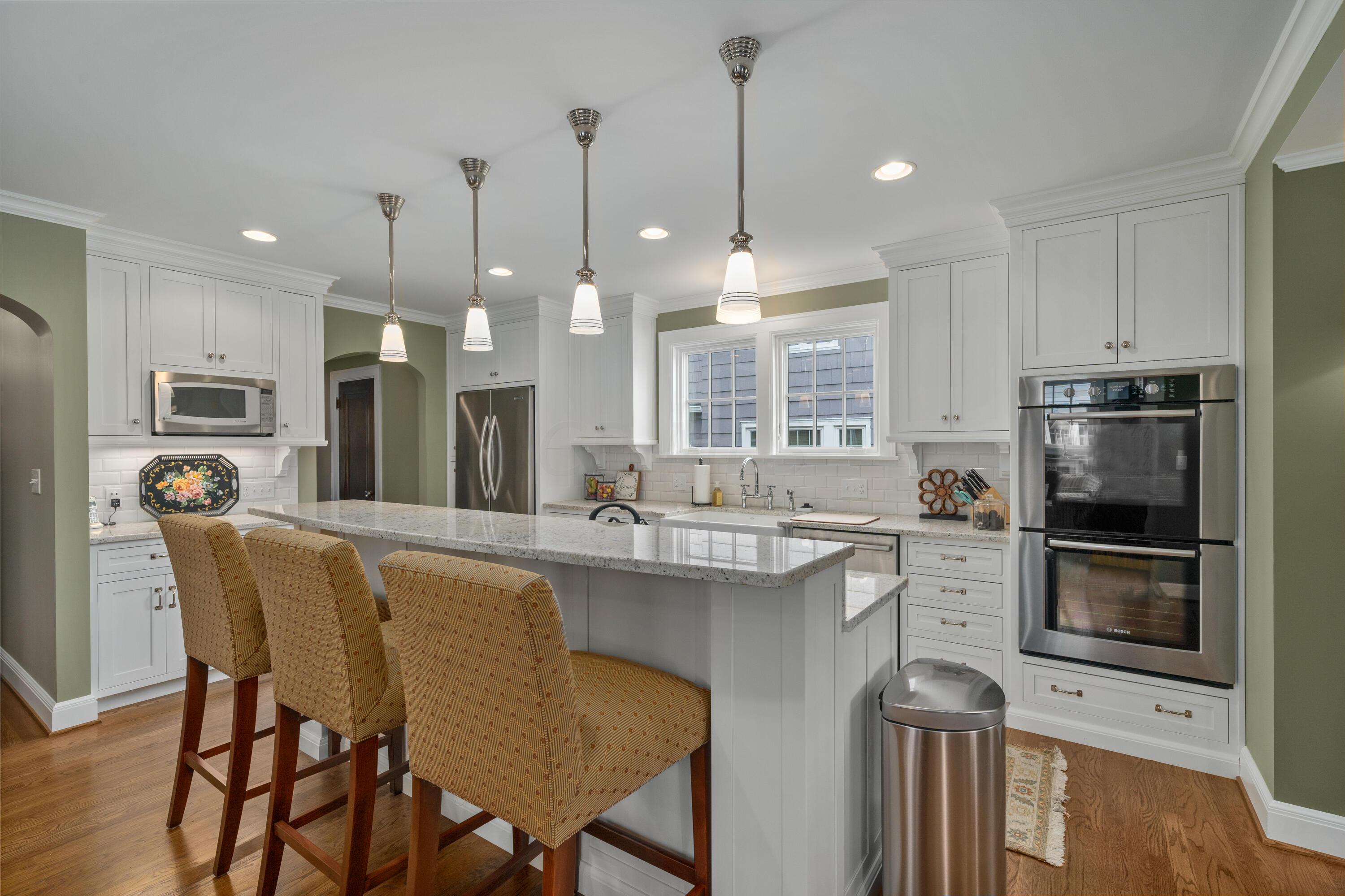 110 South Ardmore Road Columbus, OH 43209 - Photo 19 of 62 DSC09904