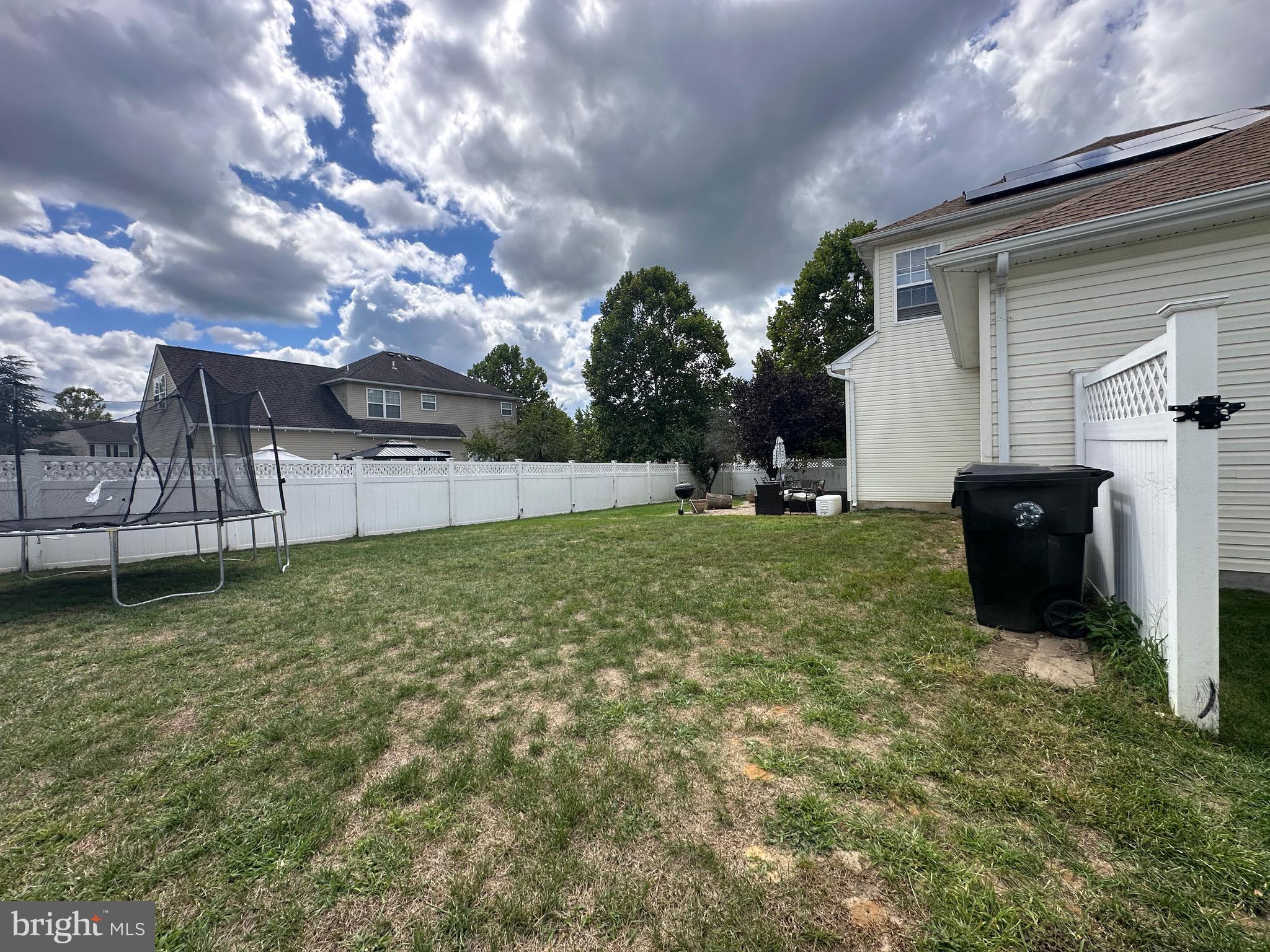 109 Harmony Cir Road Sicklerville, NJ 08081 - Photo 17 of 118