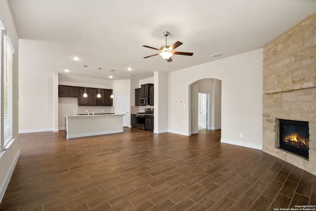 $2,750 | 2248 Meadow Way Street, New Braunfels, TX 78132