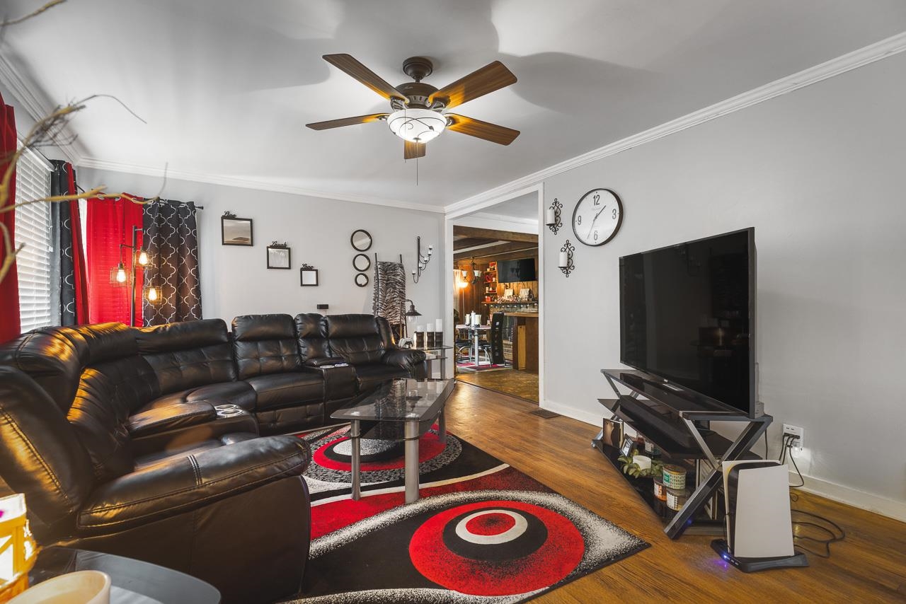 2622 Pelham Road Rockford, IL 61107 - Photo 2 of 20