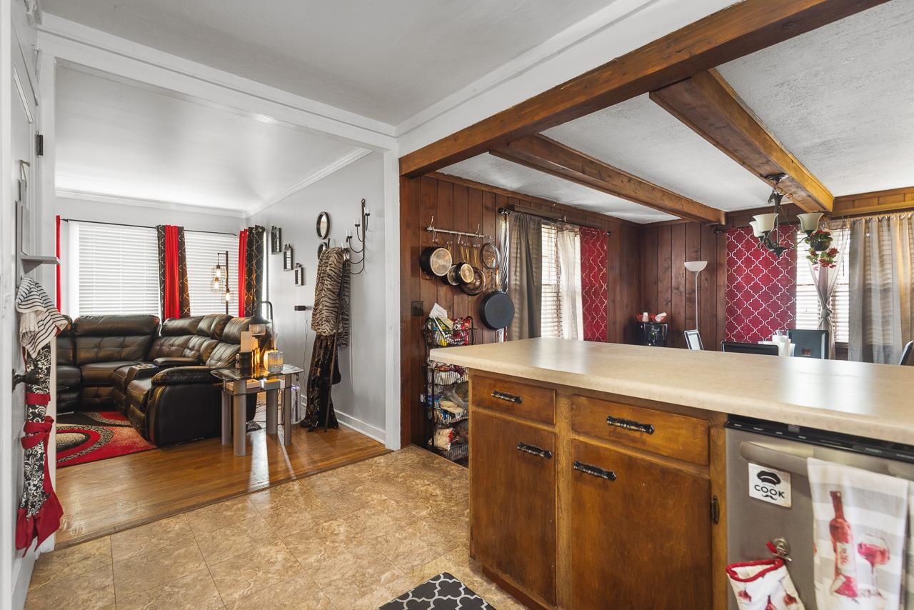 2622 Pelham Road Rockford, IL 61107 - Photo 7 of 20