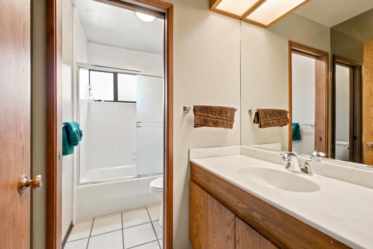 888 North Rengstorff Avenue Mountain View, CA 94043 - Photo 17 of 39
