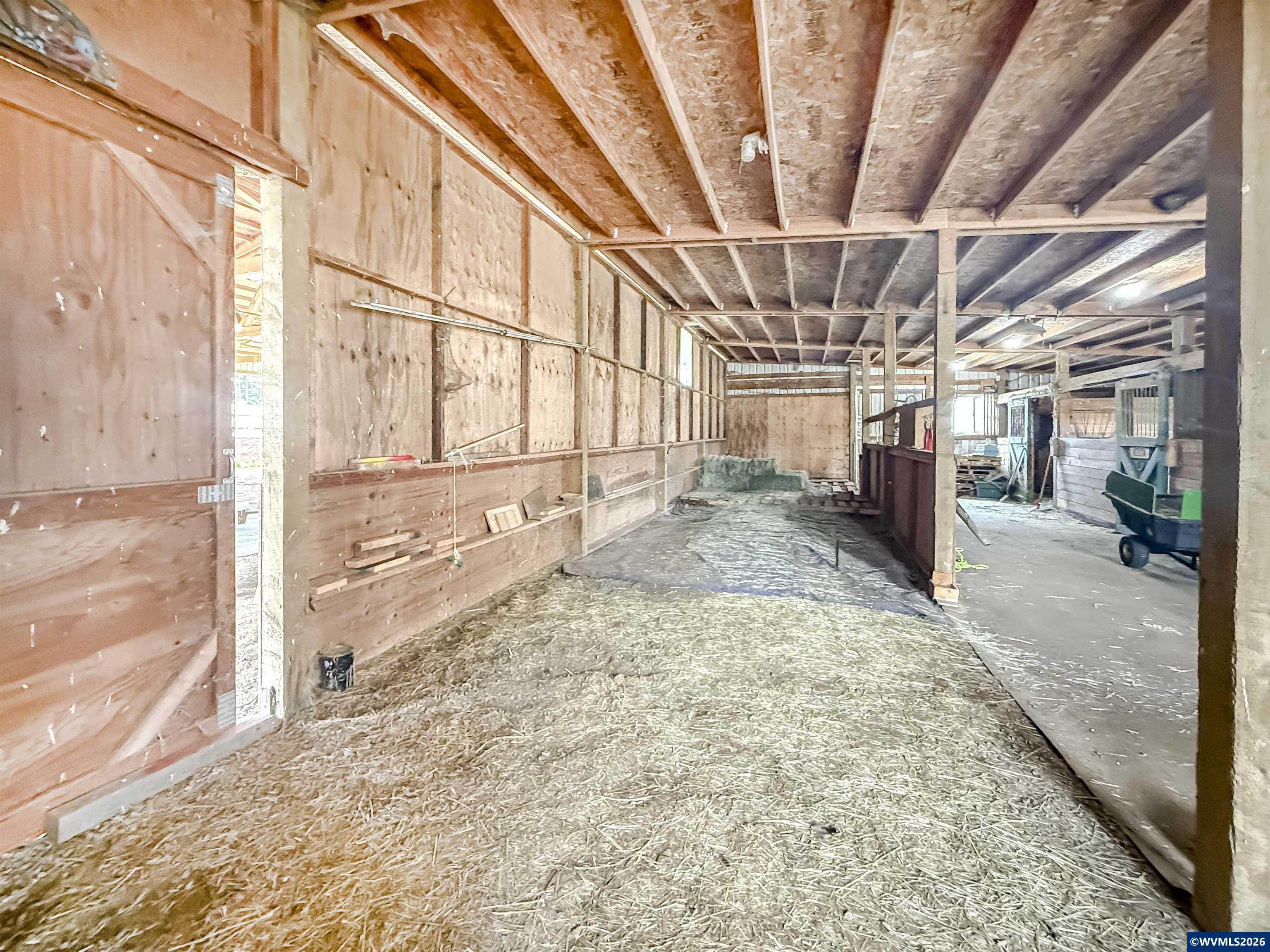 34296 Bond Road Lebanon, OR 97355 - Photo 21 of 49 Gallery Image 21