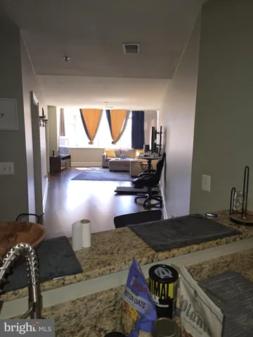 $279,900 | 201 North 8th Street, Unit 404, Philadelphia, PA 19106