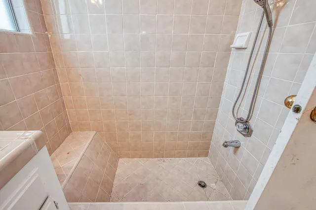 $401,000 | 2535 Sierra Avenue, Clovis, CA 93611