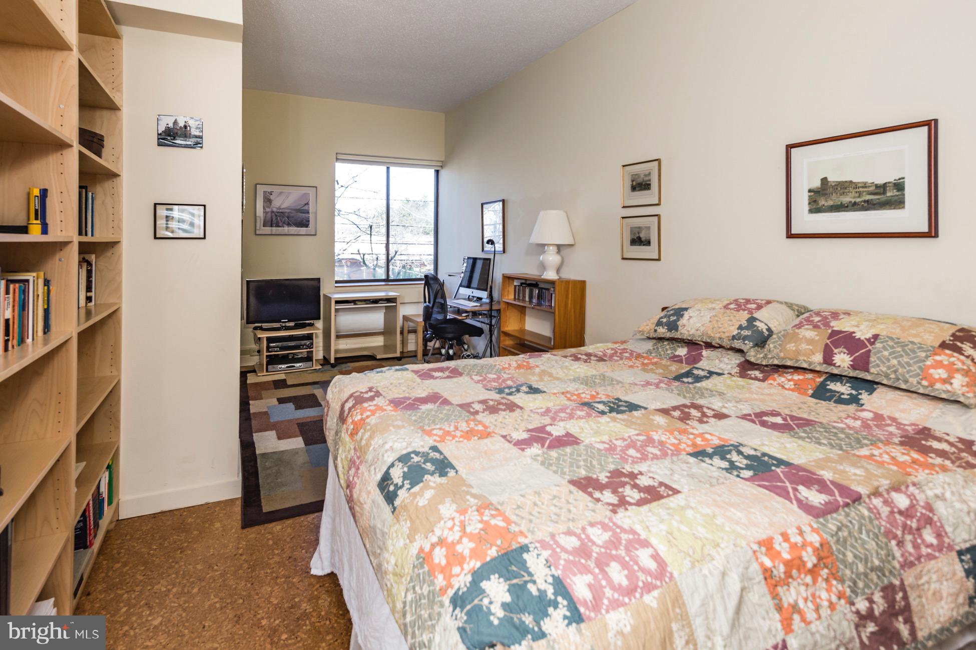 1 Markham Road, Unit 2D Princeton, NJ 08540 - Photo 21 of 25 Bedroom 2