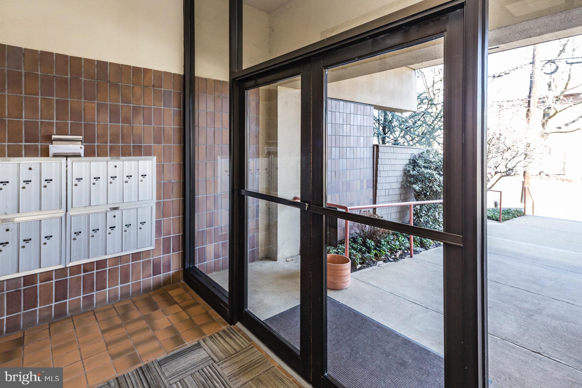1 Markham Road, Unit 2D Princeton, NJ 08540 - Photo 4 of 25 Lobby Entry