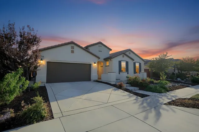 $3,295 | 2708 Sweeney Drive, Woodland, CA 95776