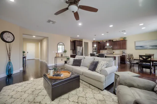 $3,295 | 2708 Sweeney Drive, Woodland, CA 95776