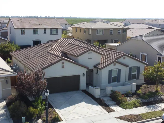 $3,295 | 2708 Sweeney Drive, Woodland, CA 95776