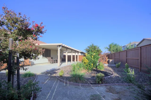$3,295 | 2708 Sweeney Drive, Woodland, CA 95776