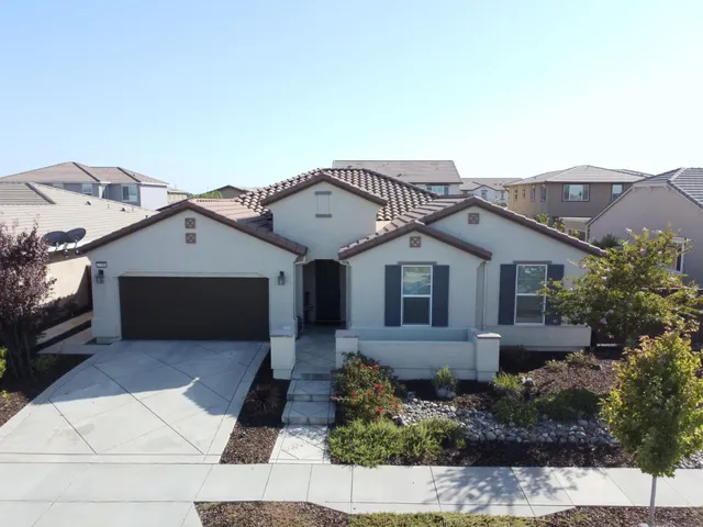 $3,295 | 2708 Sweeney Drive, Woodland, CA 95776