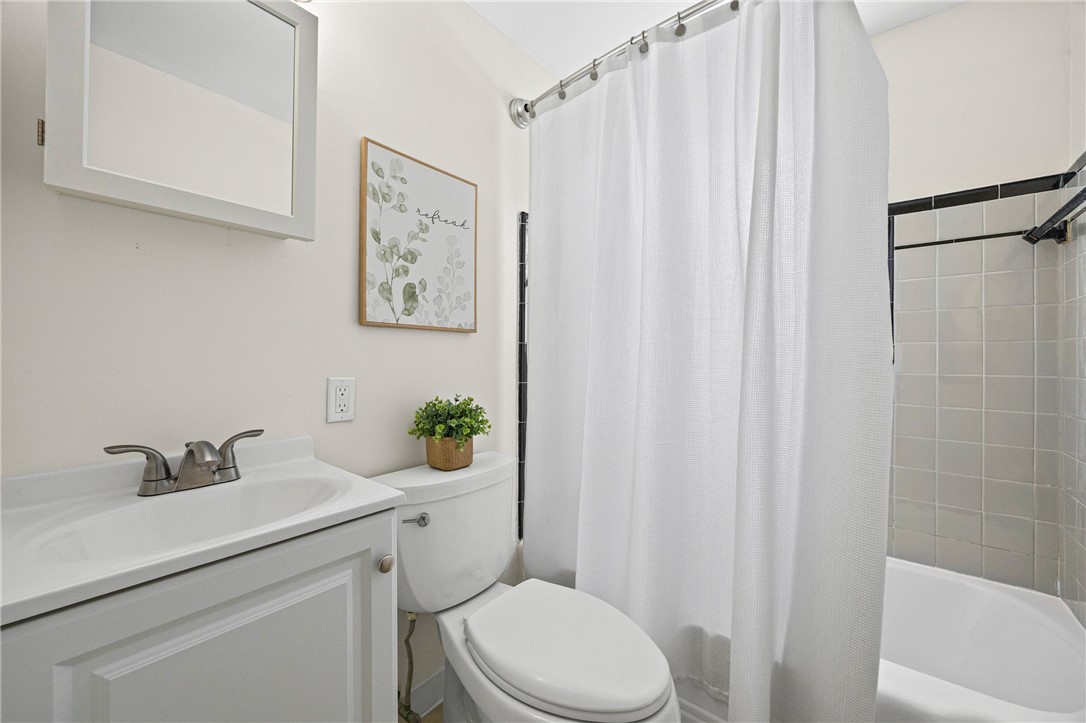 126 Marwood Road Greece, NY 14616 - Photo 22 of 45