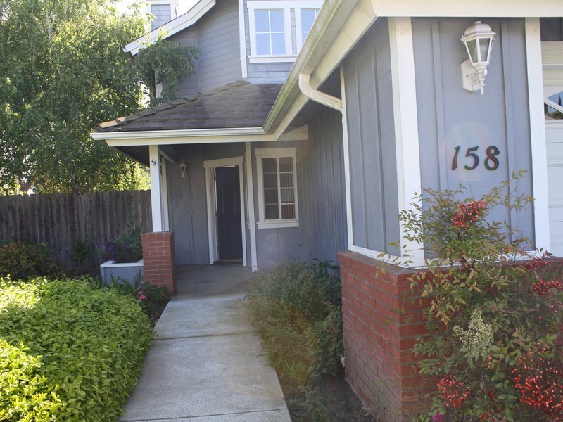 158 Ranch Lane Santa Barbara, CA 93111 - Photo 2 of 6 Front Entrance