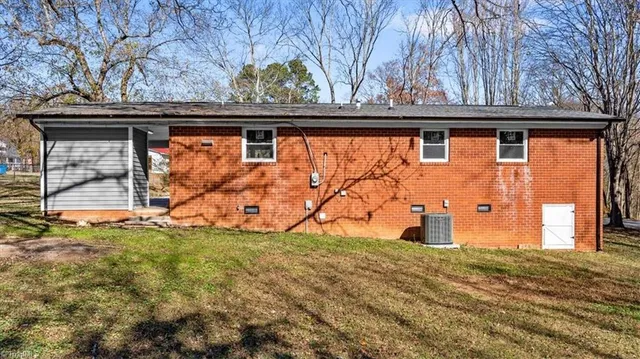 $244,000 | 2050 Welborn Circle, Ramseur, NC 27316