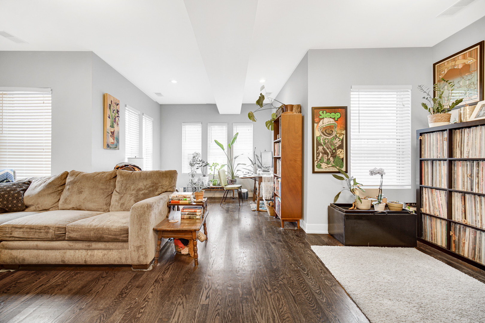 4833 North Ridgeway Avenue Chicago, IL 60625 - Photo 21 of 36 Gallery Image 21