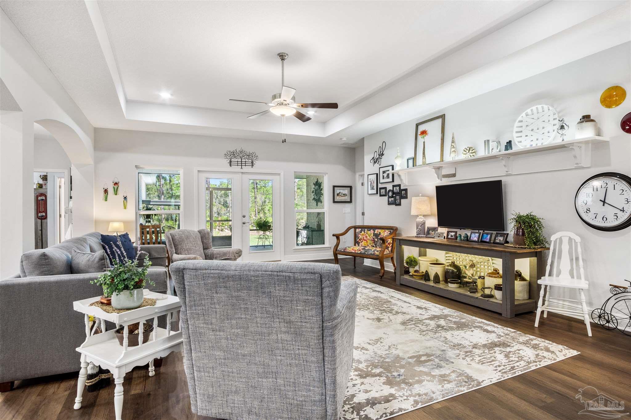 16580 Innerarity Point Road Pensacola, FL 32507 - Photo 8 of 30 Gallery Image 8