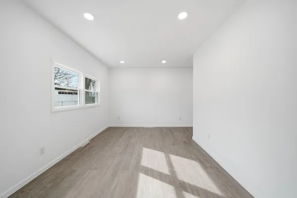 $190,000 | 209 Damon Street, Jackson, MI 49203