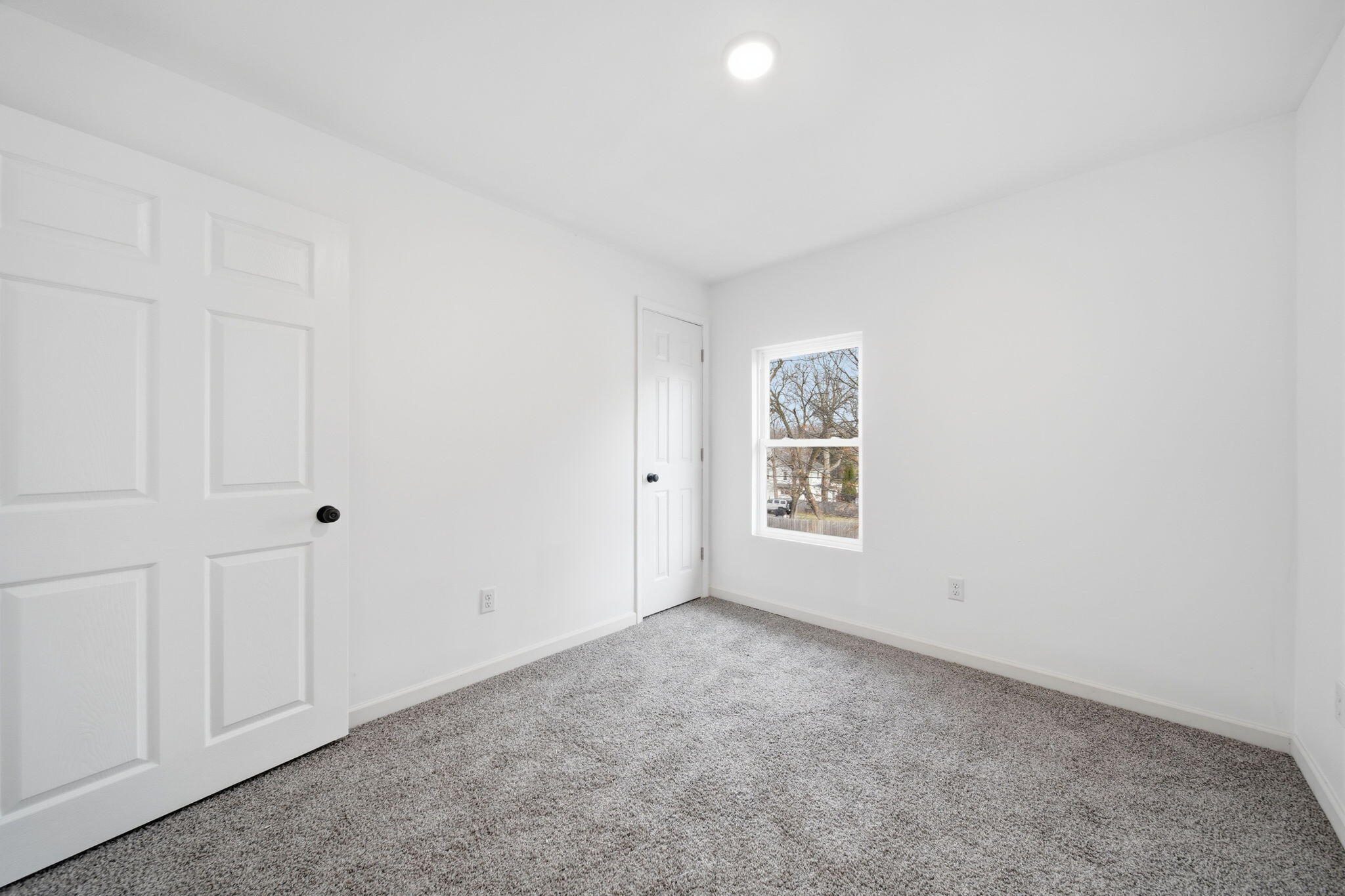 209 Damon Street Jackson, MI 49203 - Photo 8 of 31 19-web-or-mls-DSC03475