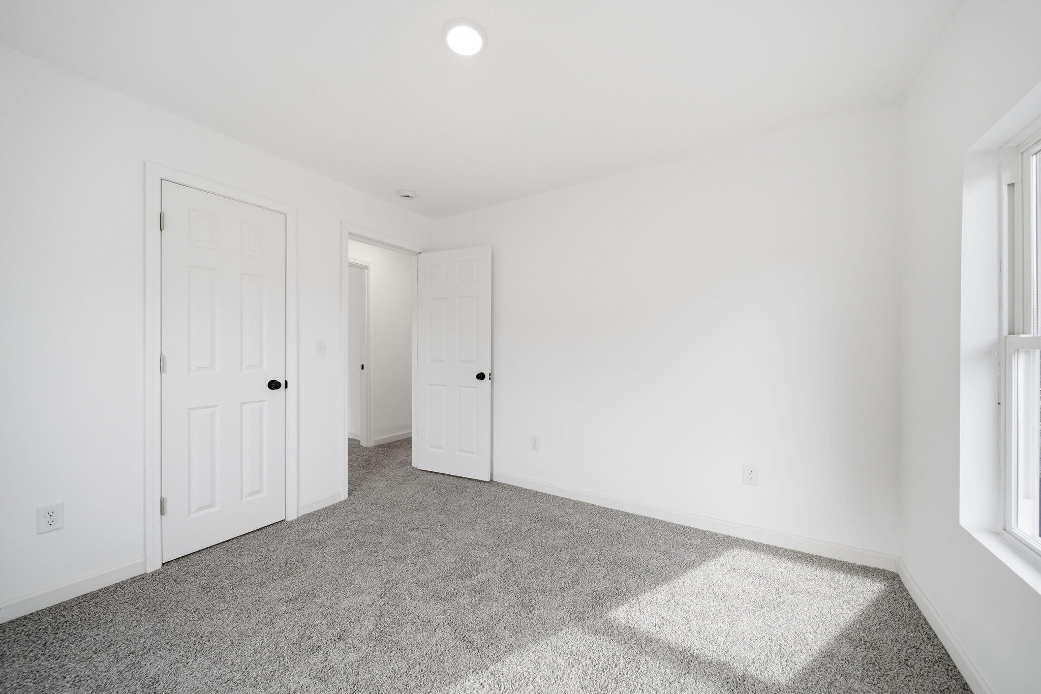 209 Damon Street Jackson, MI 49203 - Photo 10 of 31 21-web-or-mls-DSC03485