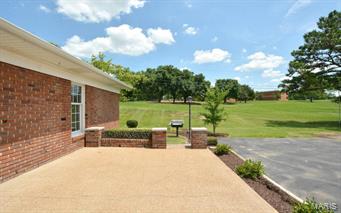 14565 Ladue Road Chesterfield, MO 63017 - Photo 23 of 24