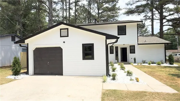 $316,000 | 2070 Mallard Way, Lithonia, GA 30058