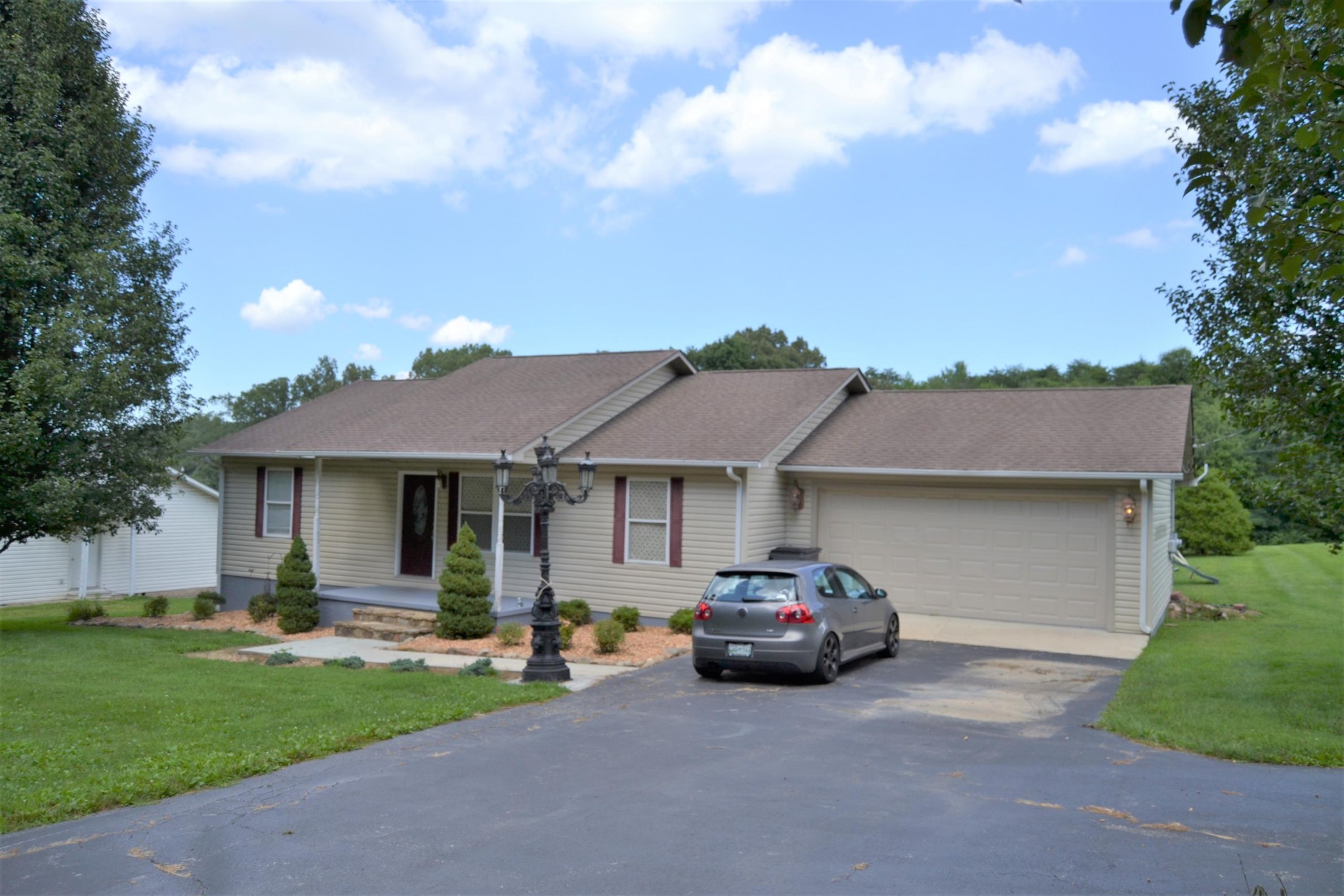 202 Short Road Crossville, TN 38555 - Photo 2 of 31 Gallery Image 2