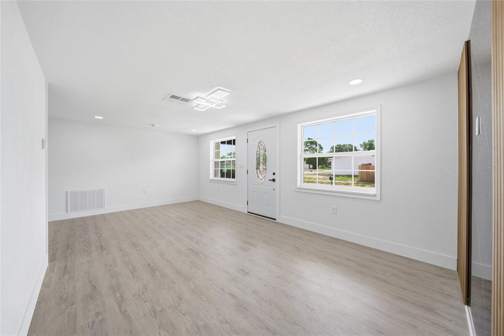 7403 Heather Street New Port Richey, FL 34653 - Photo 7 of 35