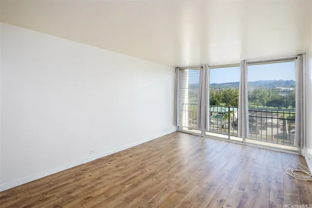 $1,950 | 949 Ala Nanala Street, Unit 501, Honolulu, HI 96818