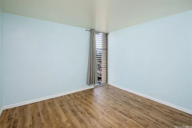 $1,950 | 949 Ala Nanala Street, Unit 501, Honolulu, HI 96818