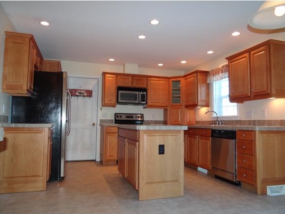24 Sawmill Ridge Road Sandown, NH 03873 - Photo 12 of 14