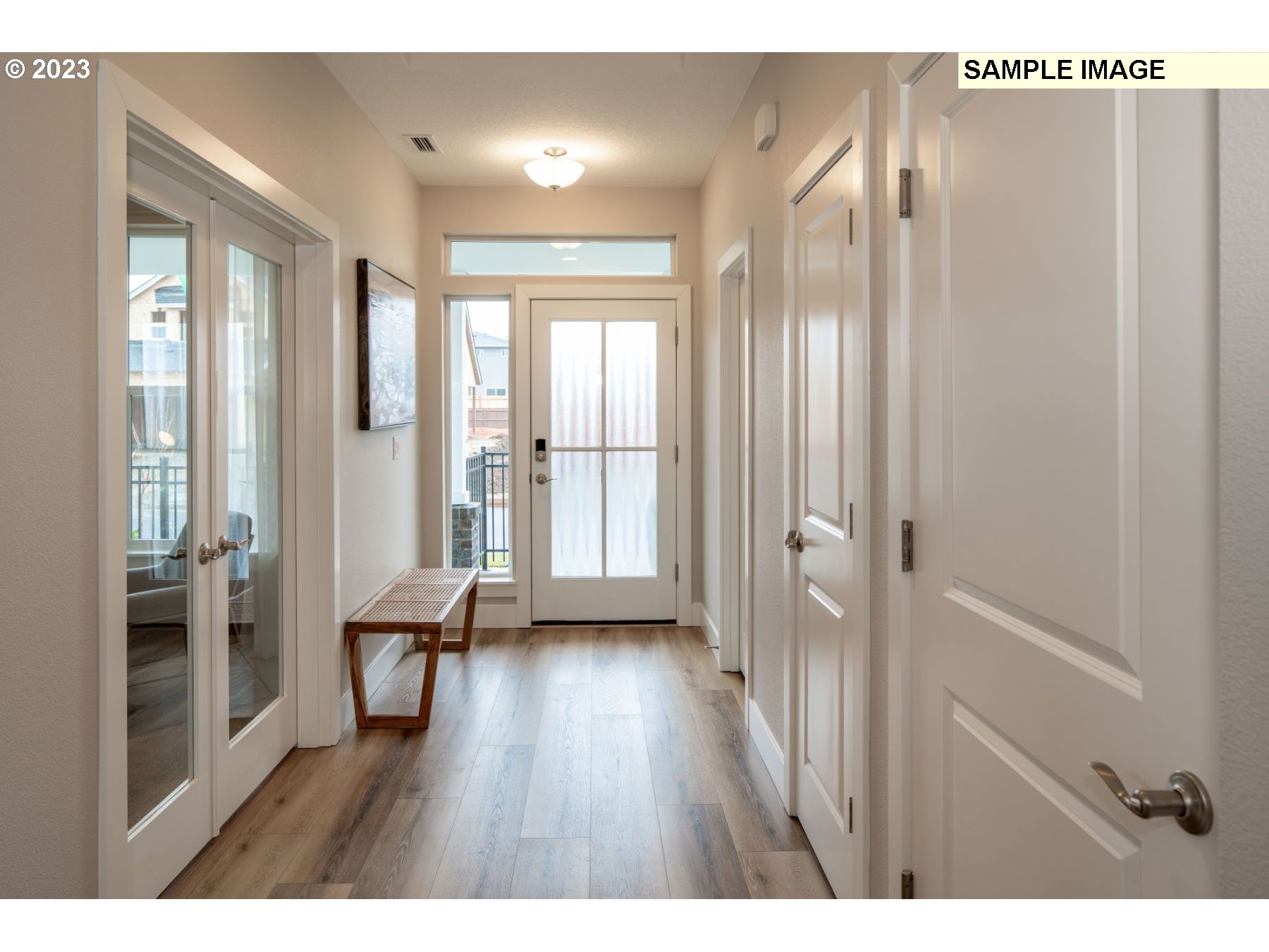 634 Southwest 49th Street Gresham, OR 97080 - Photo 5 of 20 Gallery Image 5