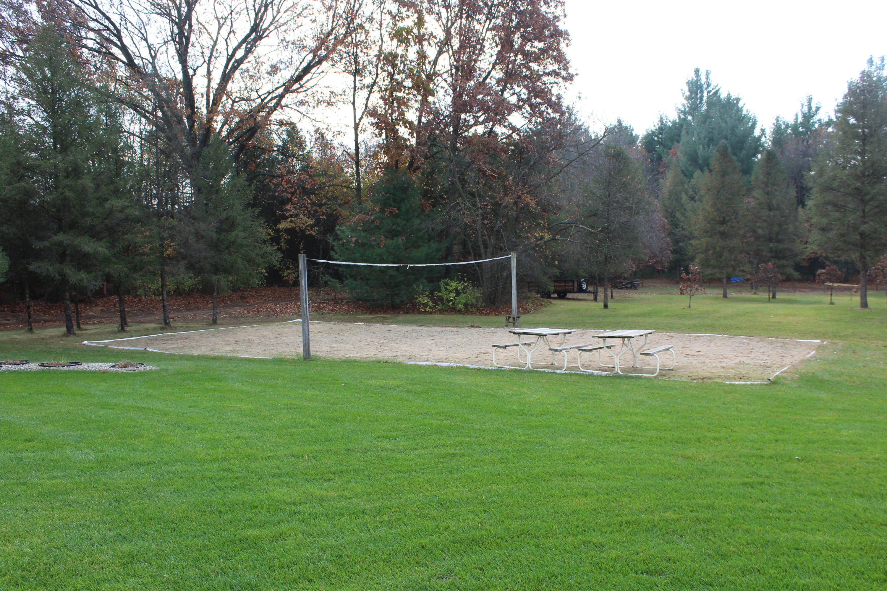 10038 Riley Lane Greenville, MI 48838 - Photo 8 of 35 Volleyball