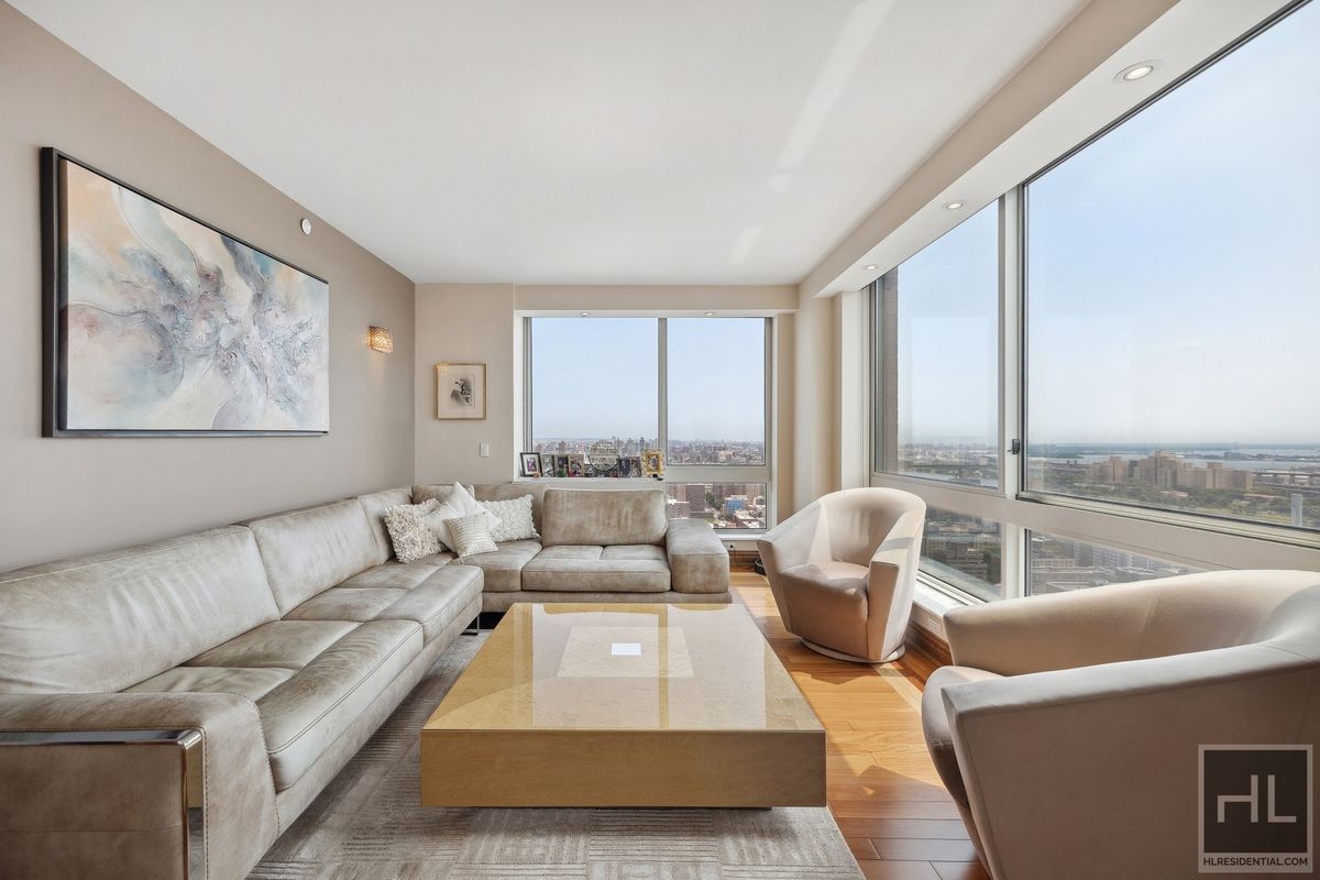 215-217 East 96th Street, Unit 37B Manhattan, NY 10128 - Photo 1 of 21 Photo 1