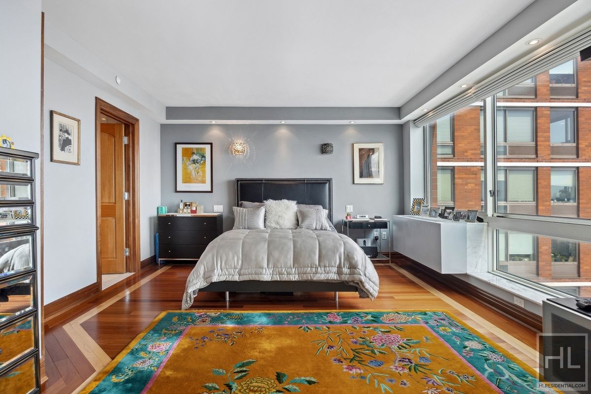 215-217 East 96th Street, Unit 37B Manhattan, NY 10128 - Photo 5 of 21 Photo 5