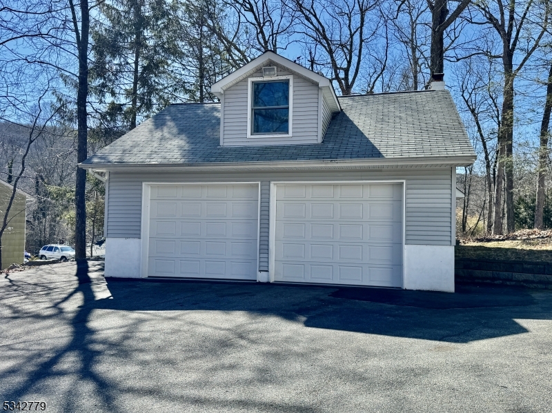 38 Notch Road Oak Ridge, NJ 07438 - Photo 22 of 25 Gallery Image 22