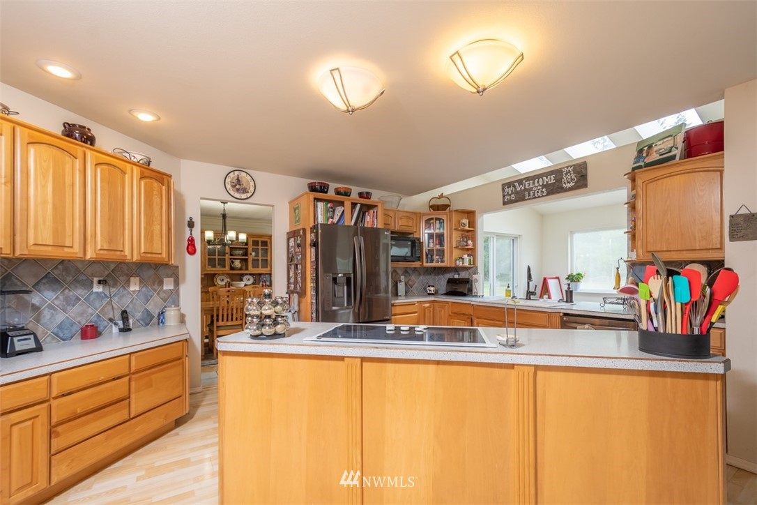 261 Gartner Road Winlock, WA 98596 - Photo 12 of 24