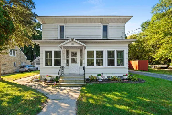 $247,900 | 411 West Elm Street, Wautoma, WI 54982