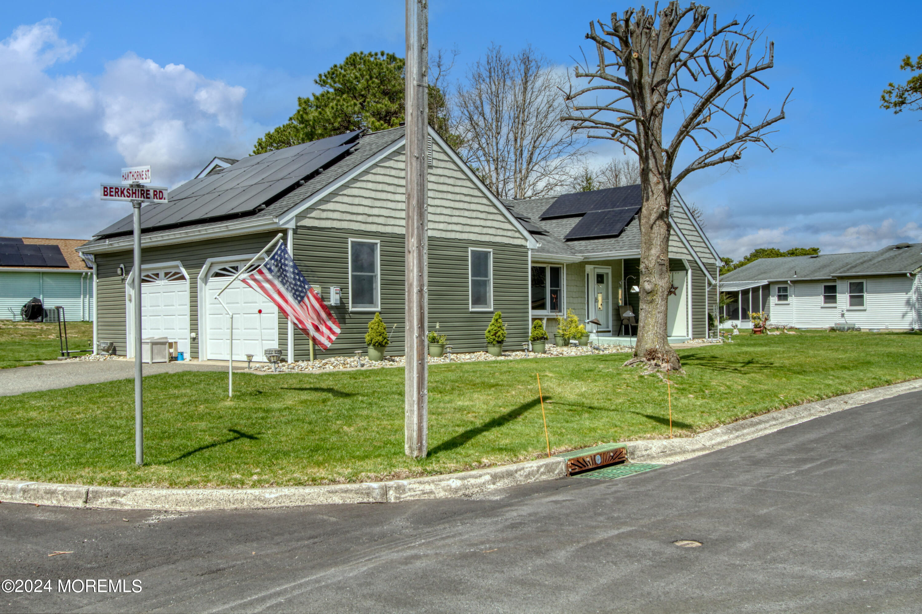 17 Berkshire Road Whiting, NJ 08759 - Photo 13 of 23 Full View