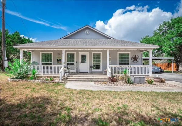 $368,000 | 646 Appaloosa Drive, Fischer, TX 78623