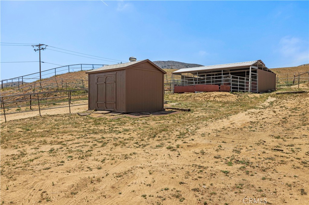 34717 Red Rover Mine Road Acton, CA 93510 - Photo 13 of 24