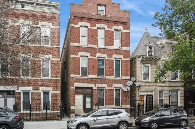 $1,350 | 2242 West 19th Street, Unit 1R, Chicago, IL 60608