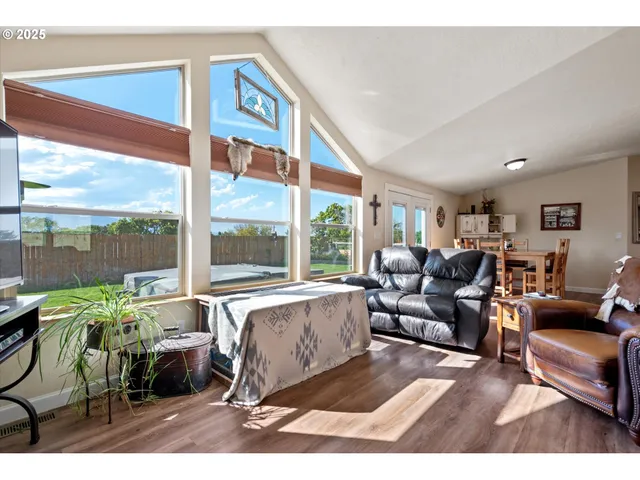 $579,000 | 475 Washington Avenue, Baker City, OR 97814