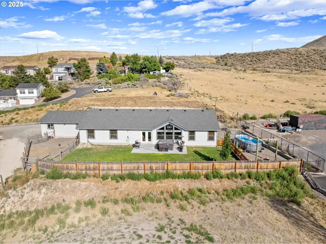 $579,000 | 475 Washington Avenue, Baker City, OR 97814