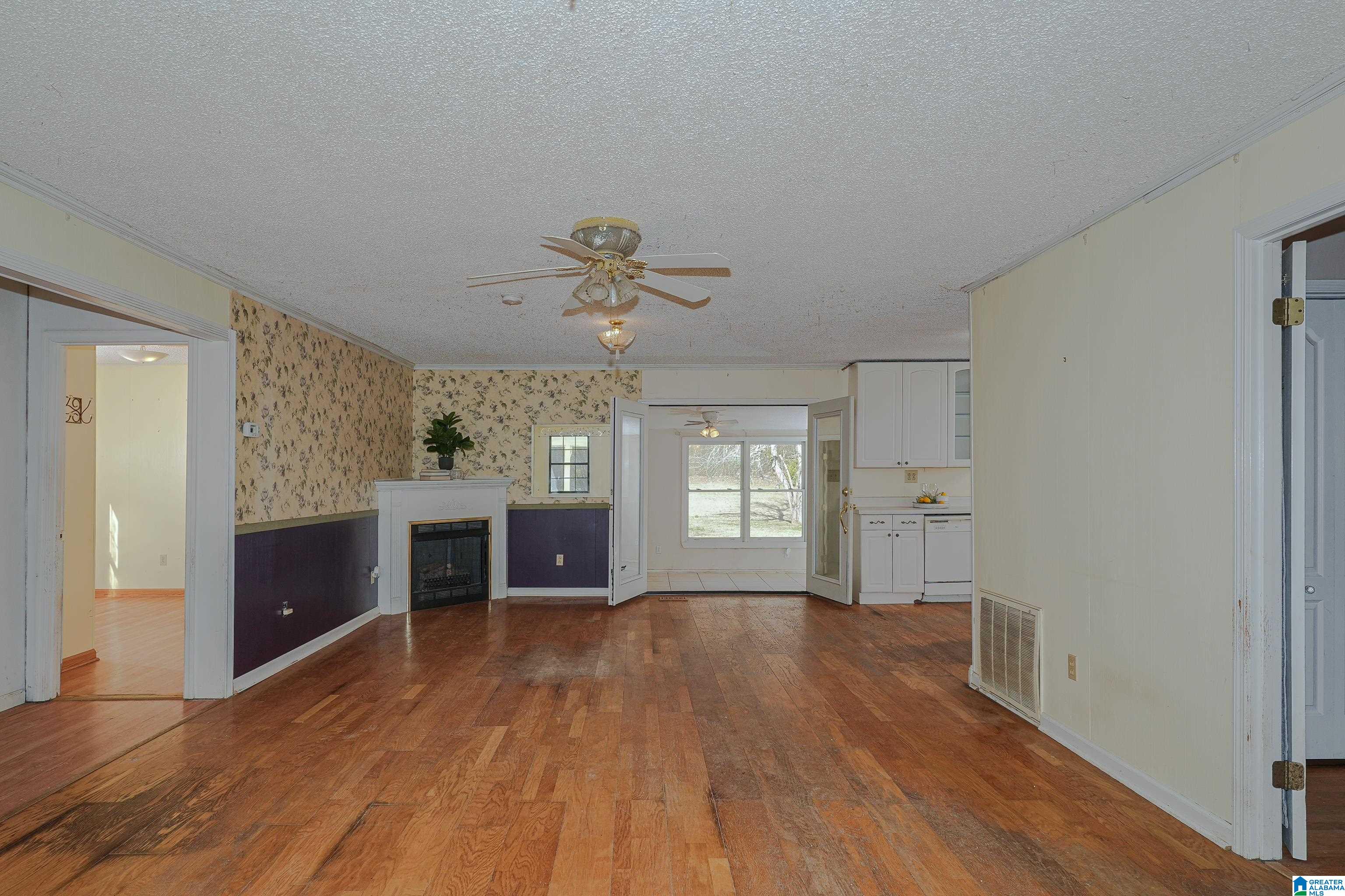 6317 Lou George Loop Bessemer, AL 35022 - Photo 11 of 42