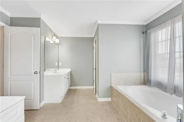 $3,300 | 299 Water Oak Place, Alpharetta, GA 30009