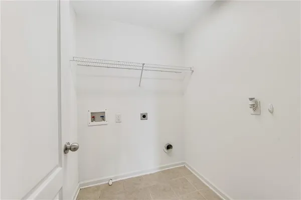 $3,300 | 299 Water Oak Place, Alpharetta, GA 30009