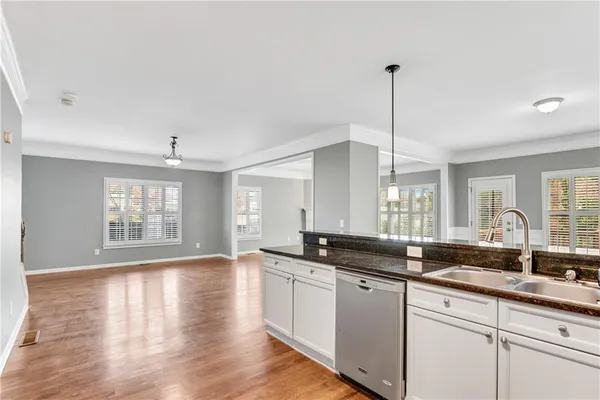 $3,300 | 299 Water Oak Place, Alpharetta, GA 30009