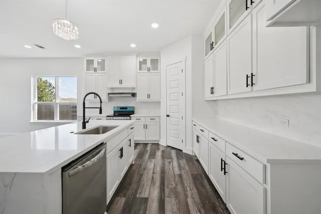 $389,500 | 314 Rudder Road, Gun Barrel City, TX 75156